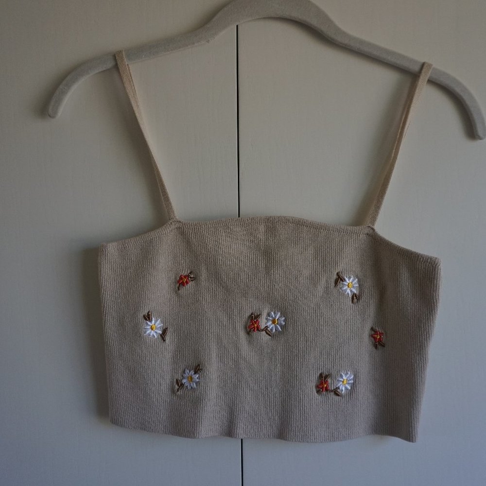 Knit-Style Floral Crop Top